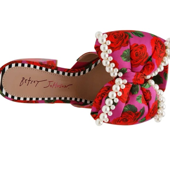 Betsy Johnson Mely Platform Sandal Floral Pink/Red Heels with Pearls - Picture 3 of 9